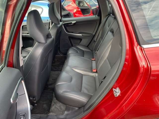 2015 VOLVO XC60 2015 VOLVO XC60