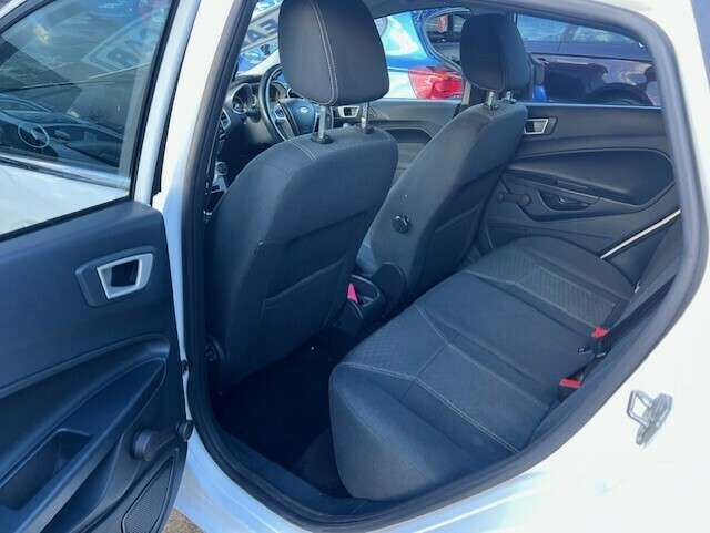 2011 FORD FIESTA 2011 FORD FIESTA