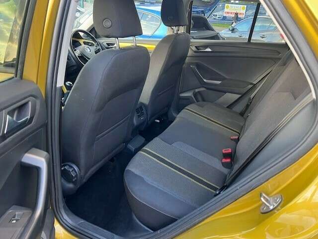 2018 VOLKSWAGEN T-ROC 2018 VOLKSWAGEN T-ROC