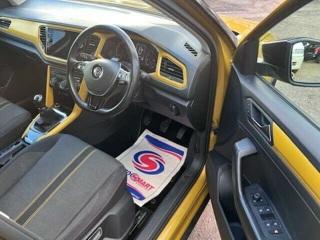 2018 VOLKSWAGEN T-ROC 2018 VOLKSWAGEN T-ROC