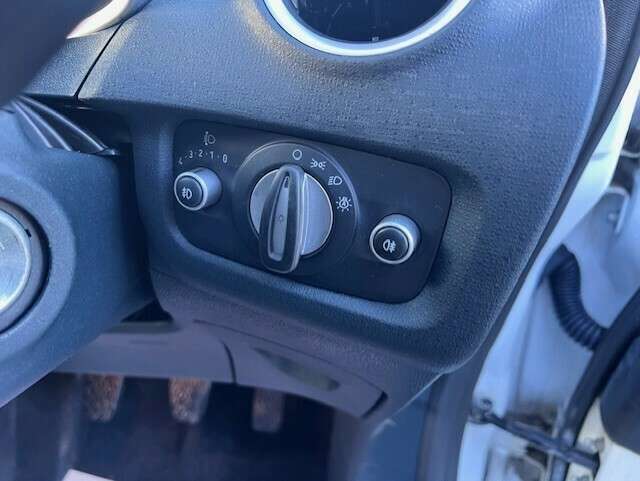 2011 FORD FIESTA 2011 FORD FIESTA