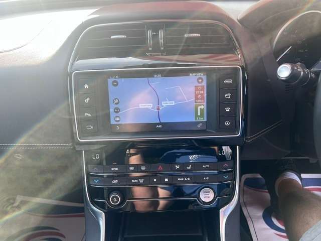 2017 JAGUAR XE 2017 JAGUAR XE