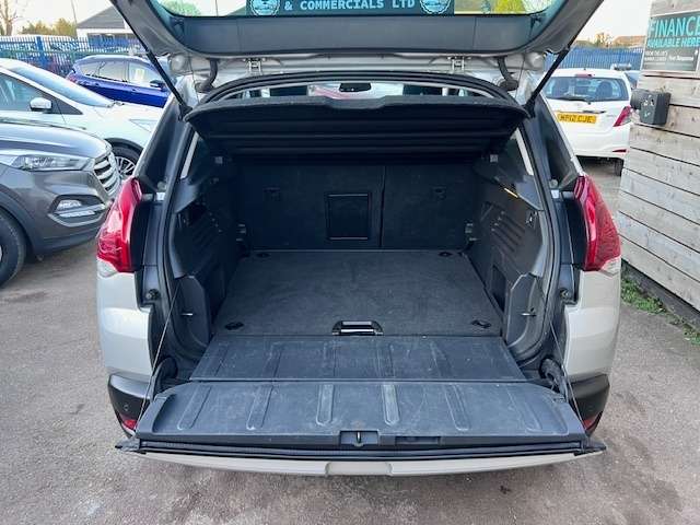 2015 PEUGEOT 3008 2015 PEUGEOT 3008