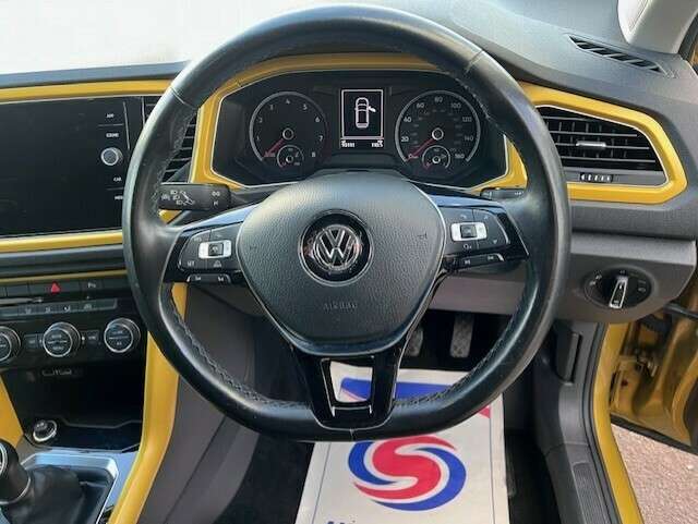 2018 VOLKSWAGEN T-ROC 2018 VOLKSWAGEN T-ROC