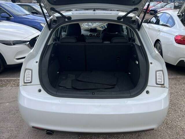 2014 AUDI A1 2014 AUDI A1