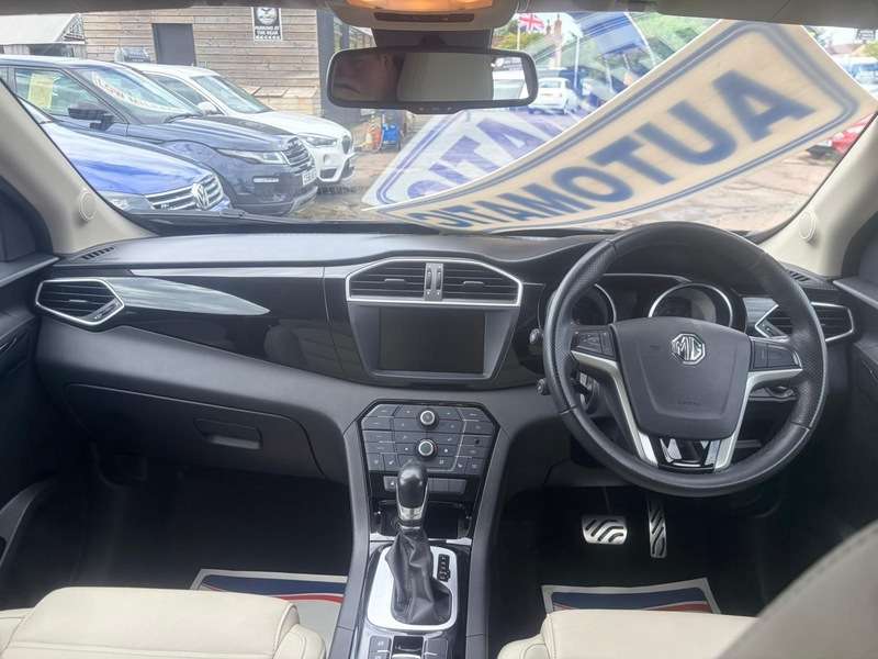 2018 MG GS 2018 MG GS