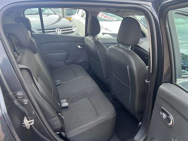 2015 DACIA SANDERO 2015 DACIA SANDERO