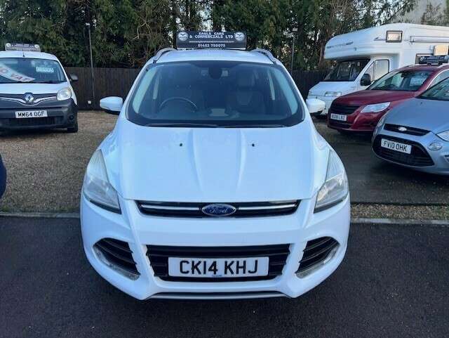 A 2014 FORD KUGA TITANIUM TDCI A 2014 FORD KUGA TITANIUM TDCI
