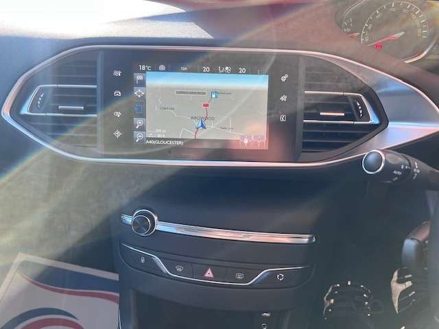 A 2014 PEUGEOT 308 BLUE HDI S/S SW ALLURE A 2014 PEUGEOT 308 BLUE HDI S/S SW ALLURE