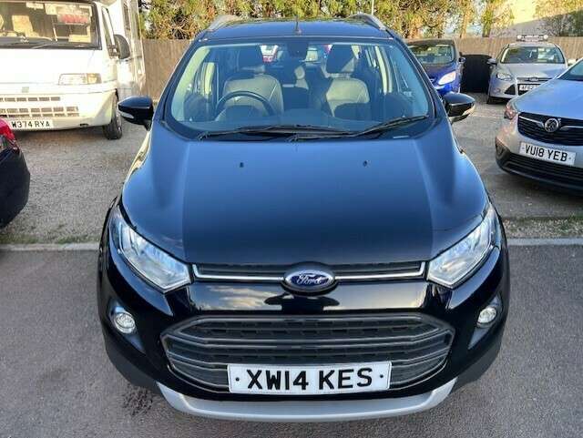 A 2015 FORD ECOSPORT TITANIUM A 2015 FORD ECOSPORT TITANIUM