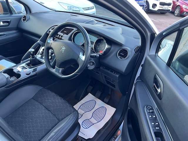 2015 PEUGEOT 3008 2015 PEUGEOT 3008