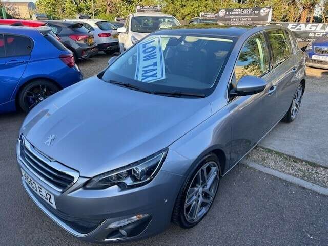 A 2013 PEUGEOT 308 E-HDI ALLURE A 2013 PEUGEOT 308 E-HDI ALLURE