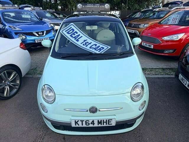 A 2015 FIAT 500 LOUNGE A 2015 FIAT 500 LOUNGE