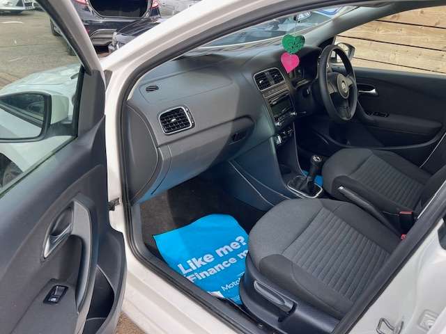 2011 VOLKSWAGEN POLO 2011 VOLKSWAGEN POLO