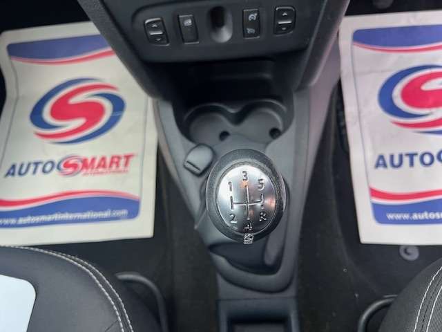 2015 DACIA SANDERO 2015 DACIA SANDERO