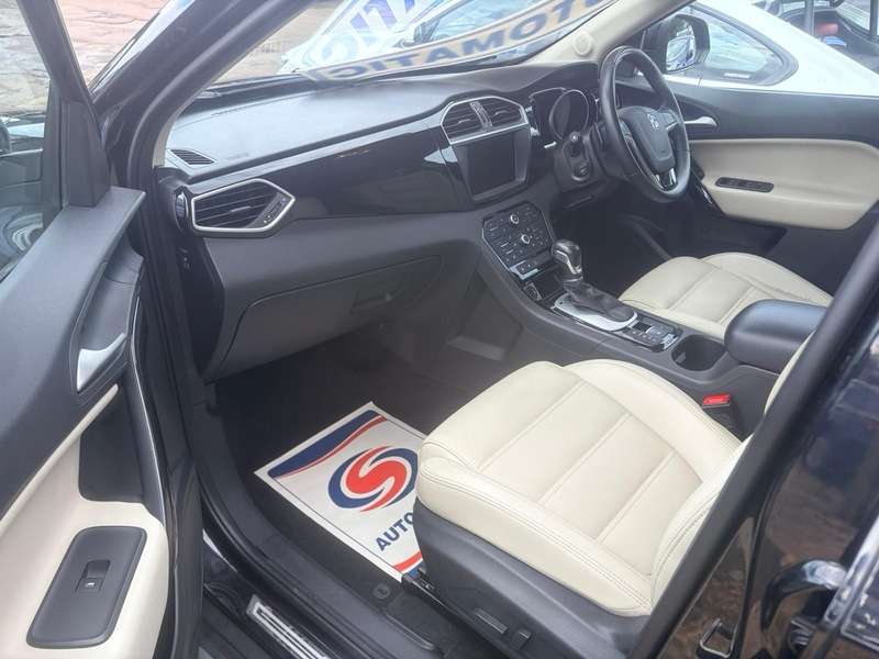 2018 MG GS 2018 MG GS