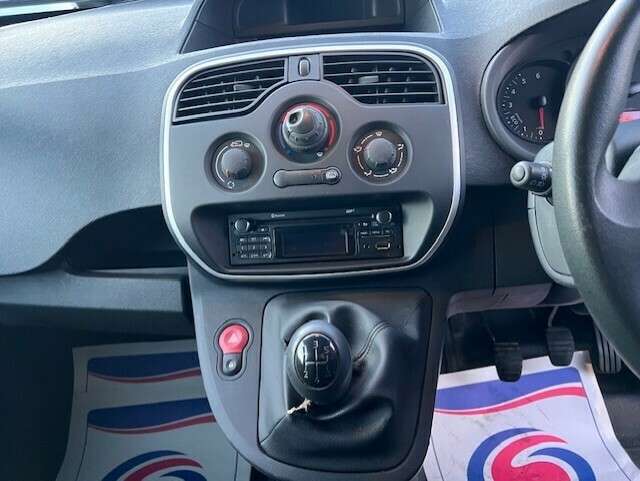 2014 RENAULT KANGOO 2014 RENAULT KANGOO