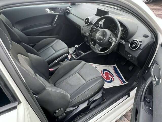 2012 AUDI A1 2012 AUDI A1