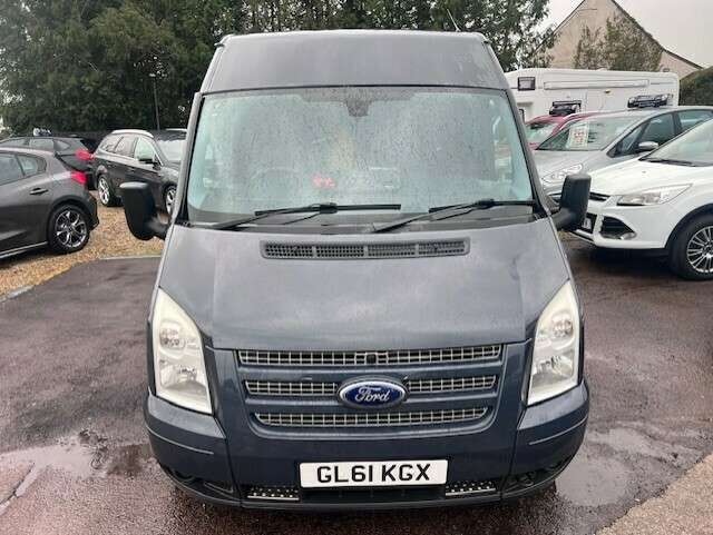A 2012 FORD TRANSIT 280 LIMITED P/V A 2012 FORD TRANSIT 280 LIMITED P/V