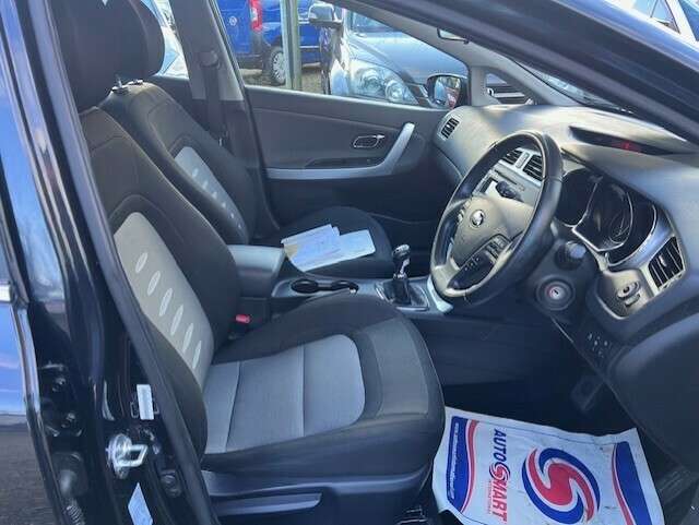 2015 KIA CEED 2015 KIA CEED