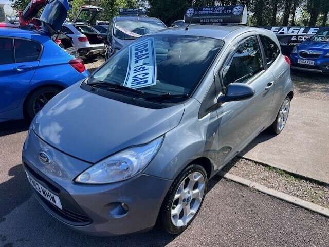 A 2013 FORD KA ZETEC A 2013 FORD KA ZETEC