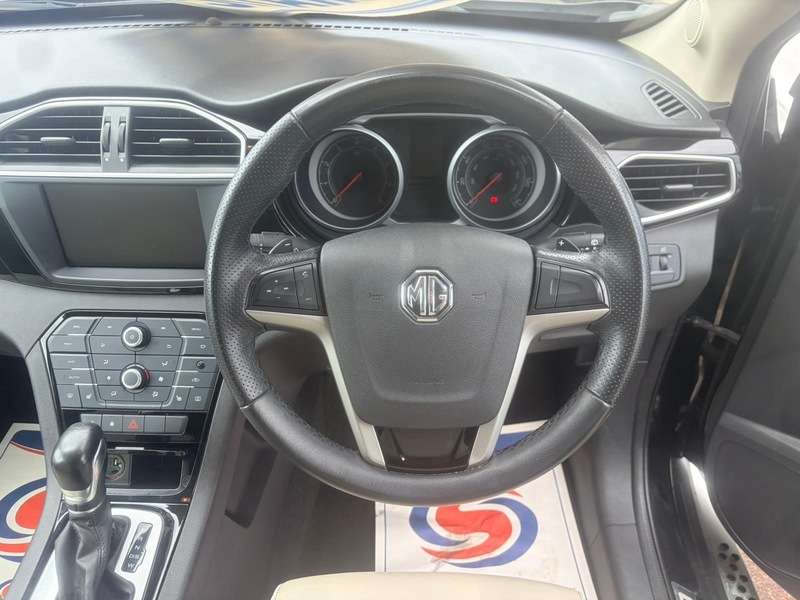 2018 MG GS 2018 MG GS