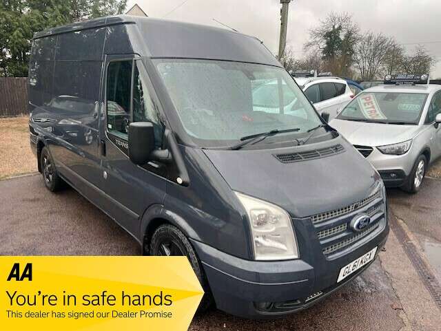 A 2012 FORD TRANSIT 280 LIMITED P/V A 2012 FORD TRANSIT 280 LIMITED P/V