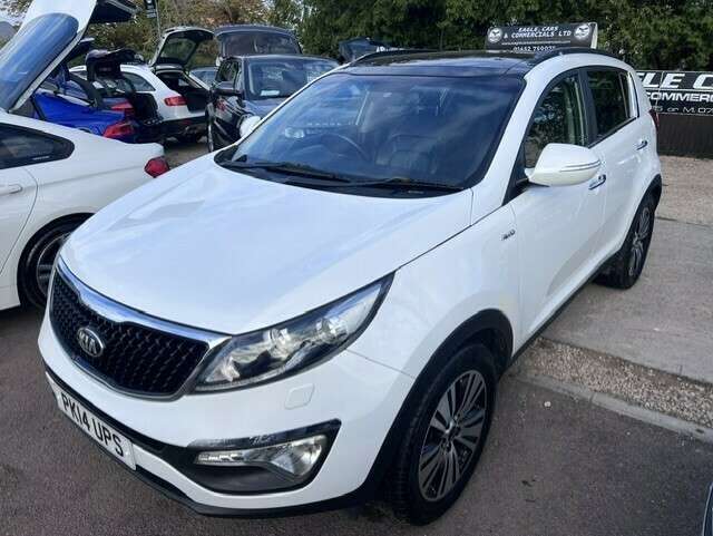 A 2014 KIA SPORTAGE CRDI KX-3 SAT NAV A 2014 KIA SPORTAGE CRDI KX-3 SAT NAV