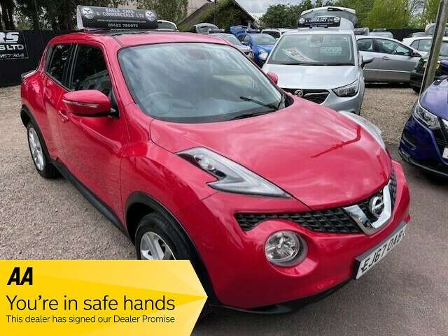 A 2017 NISSAN JUKE N-CONNECTA DIG-T A 2017 NISSAN JUKE N-CONNECTA DIG-T