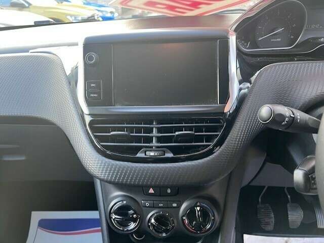 2016 PEUGEOT 208 2016 PEUGEOT 208