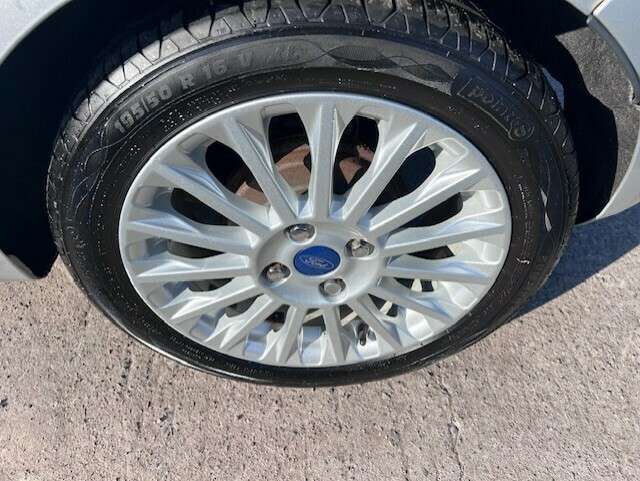 2013 FORD FIESTA 2013 FORD FIESTA