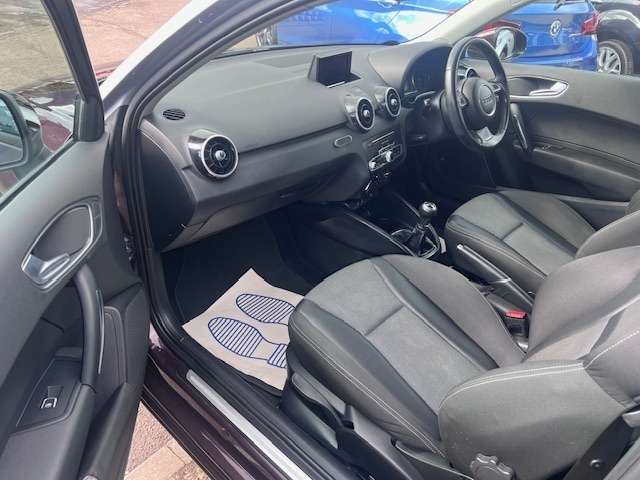 2015 AUDI A1 2015 AUDI A1