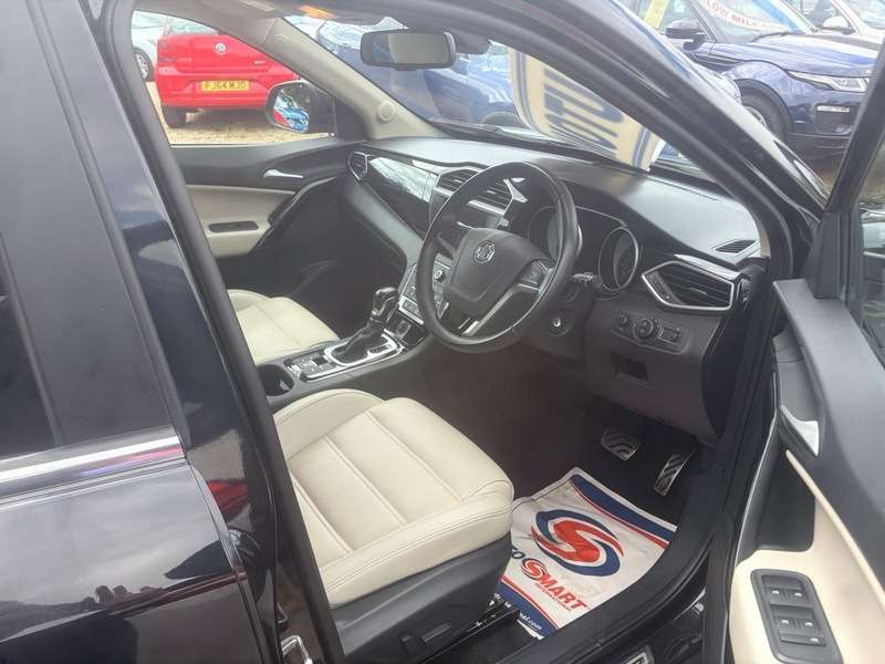 2018 MG GS 2018 MG GS