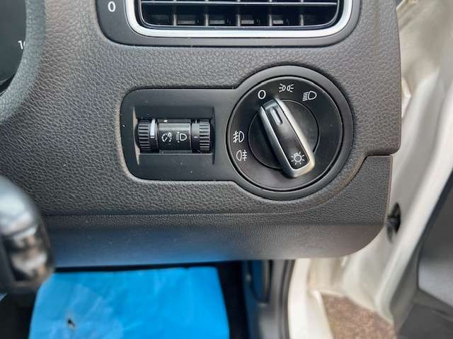 2011 VOLKSWAGEN POLO 2011 VOLKSWAGEN POLO