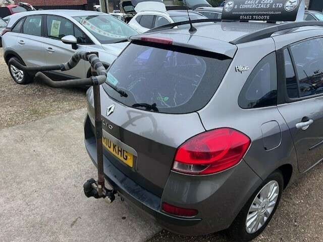 2010 RENAULT CLIO 2010 RENAULT CLIO