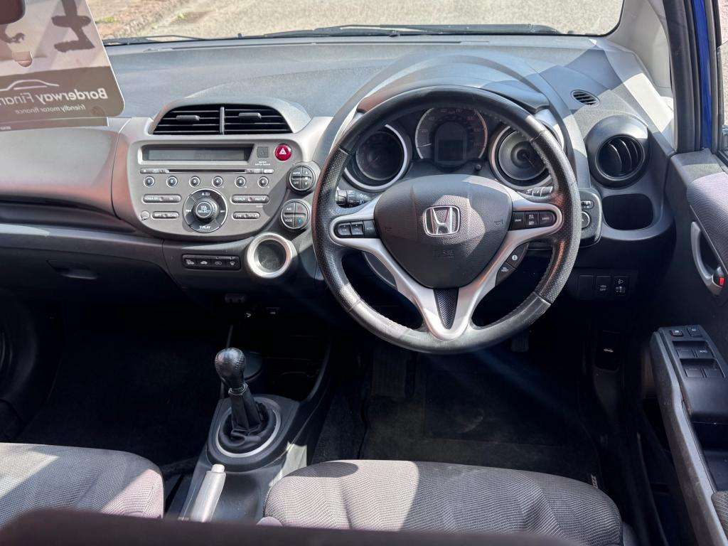 2010 HONDA JAZZ 2010 HONDA JAZZ