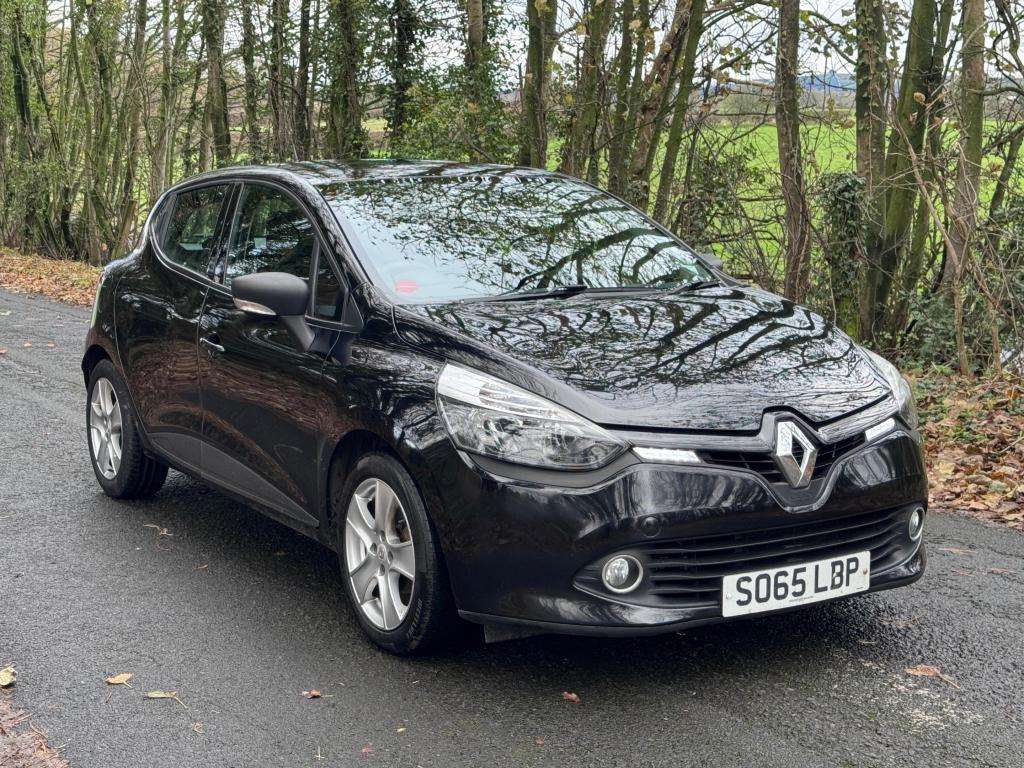 Check out this Renault Clio 2015 Petrol Manual