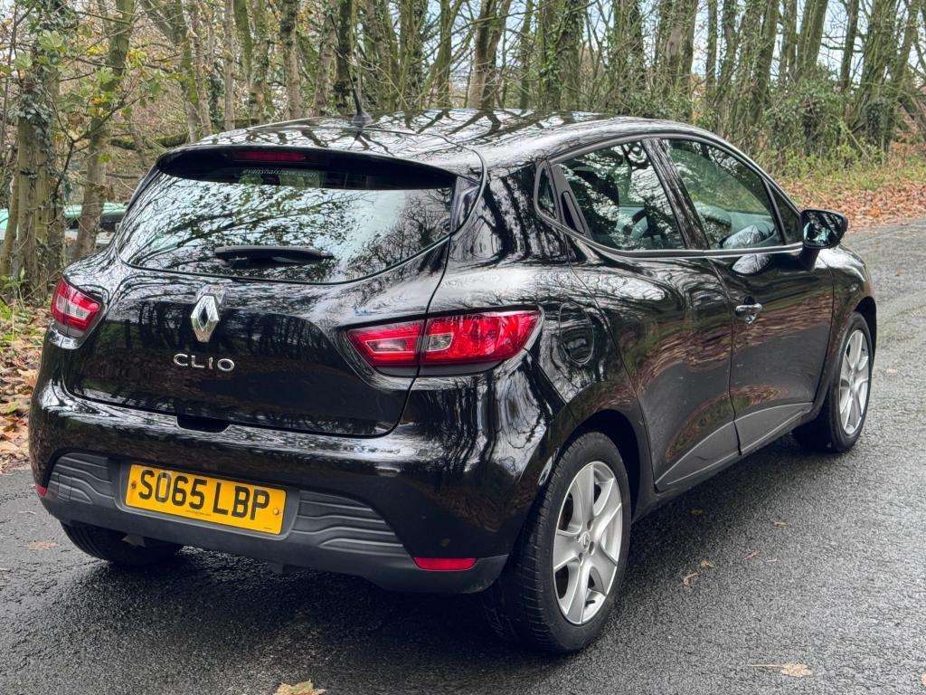 2015 RENAULT CLIO 2015 RENAULT CLIO