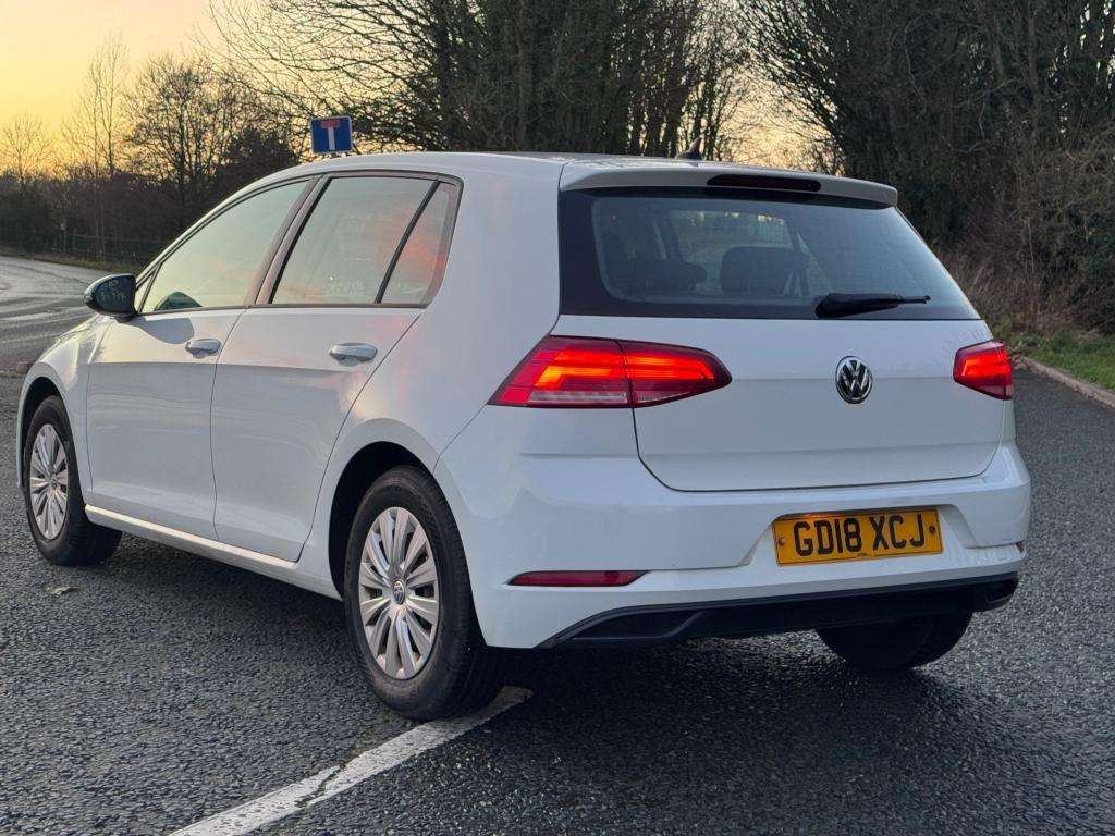 2018 VOLKSWAGEN GOLF 2018 VOLKSWAGEN GOLF