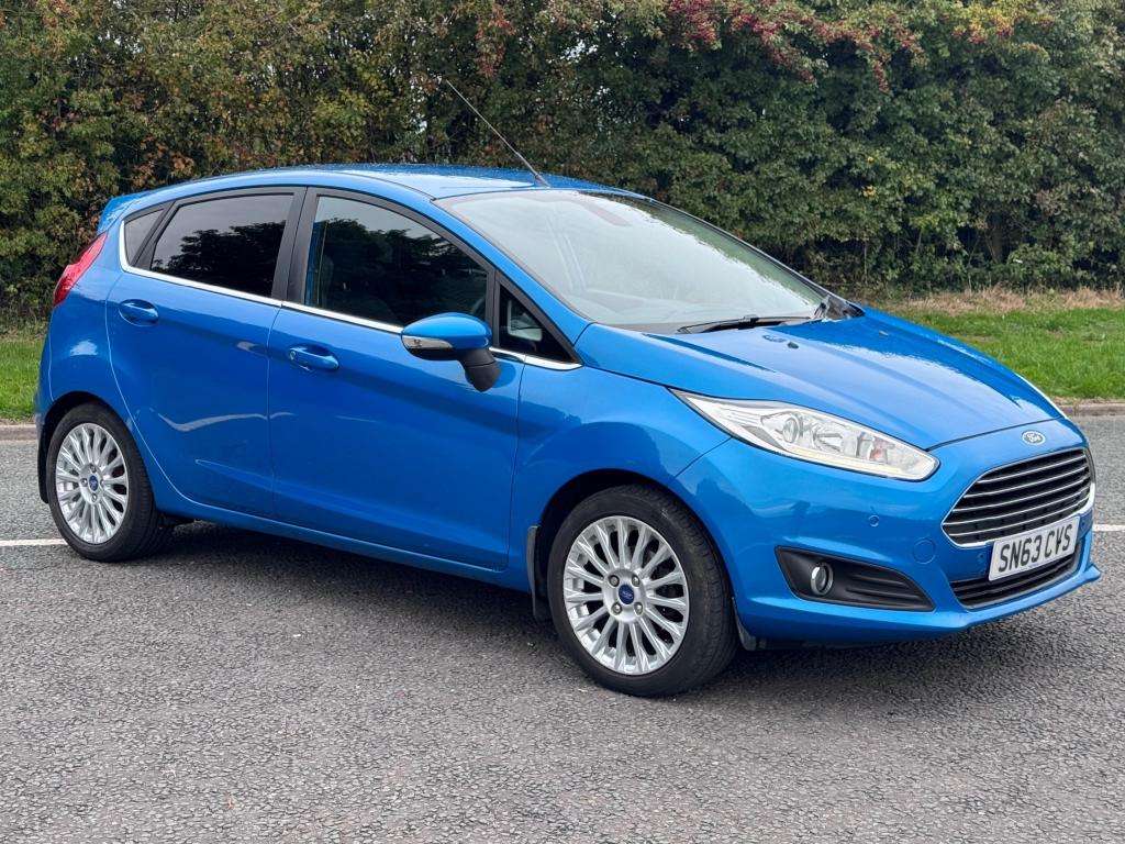 A 2013 FORD FIESTA Titanium A 2013 FORD FIESTA Titanium