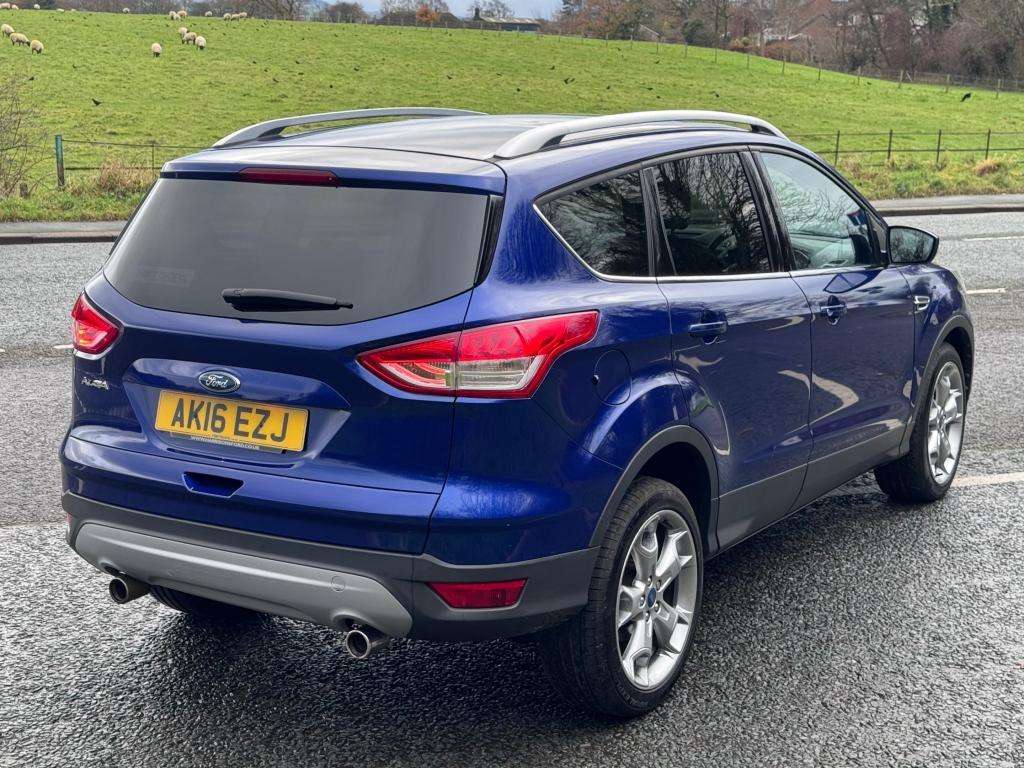 A 2016 FORD KUGA Titanium X Tdci A 2016 FORD KUGA Titanium X Tdci