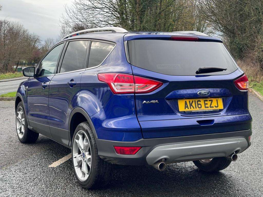 A 2016 FORD KUGA Titanium X Tdci A 2016 FORD KUGA Titanium X Tdci