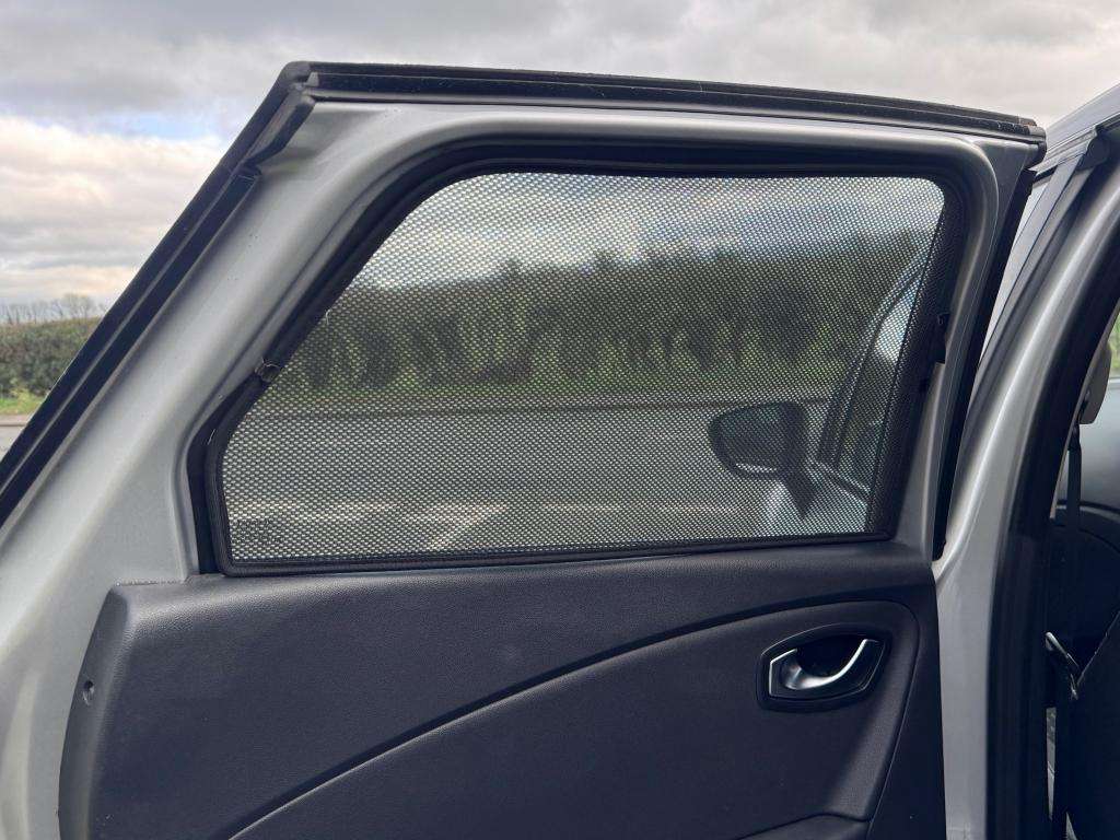 2017 RENAULT CAPTUR 2017 RENAULT CAPTUR