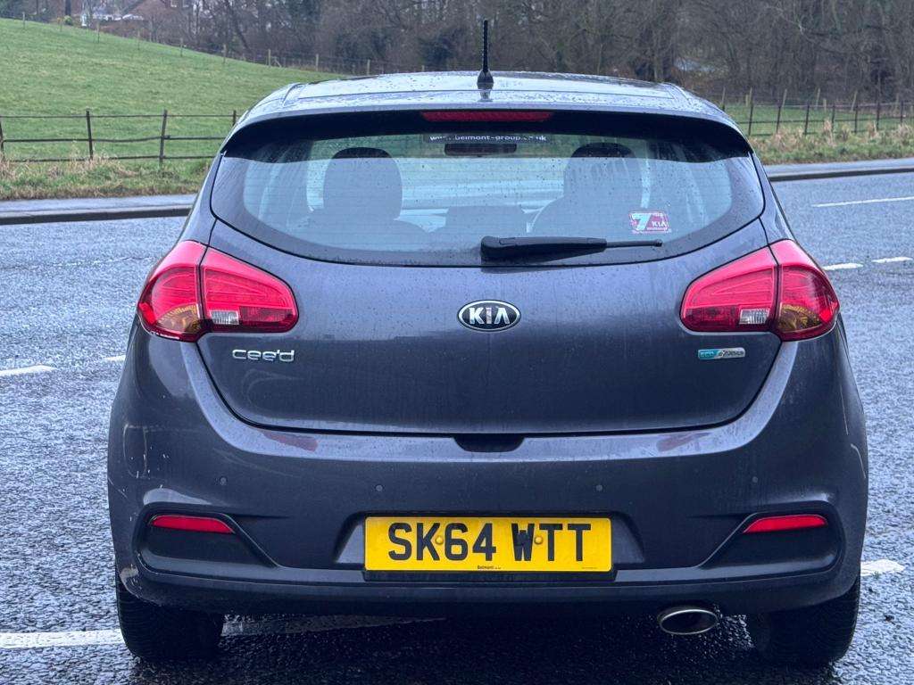 A 2014 KIA CEED 2 Ecodynamics Crdi A 2014 KIA CEED 2 Ecodynamics Crdi