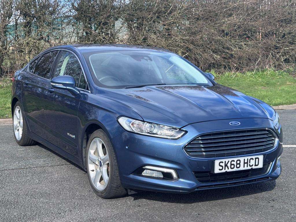 A 2018 FORD MONDEO Titanium Edition Hev Auto A 2018 FORD MONDEO Titanium Edition Hev Auto