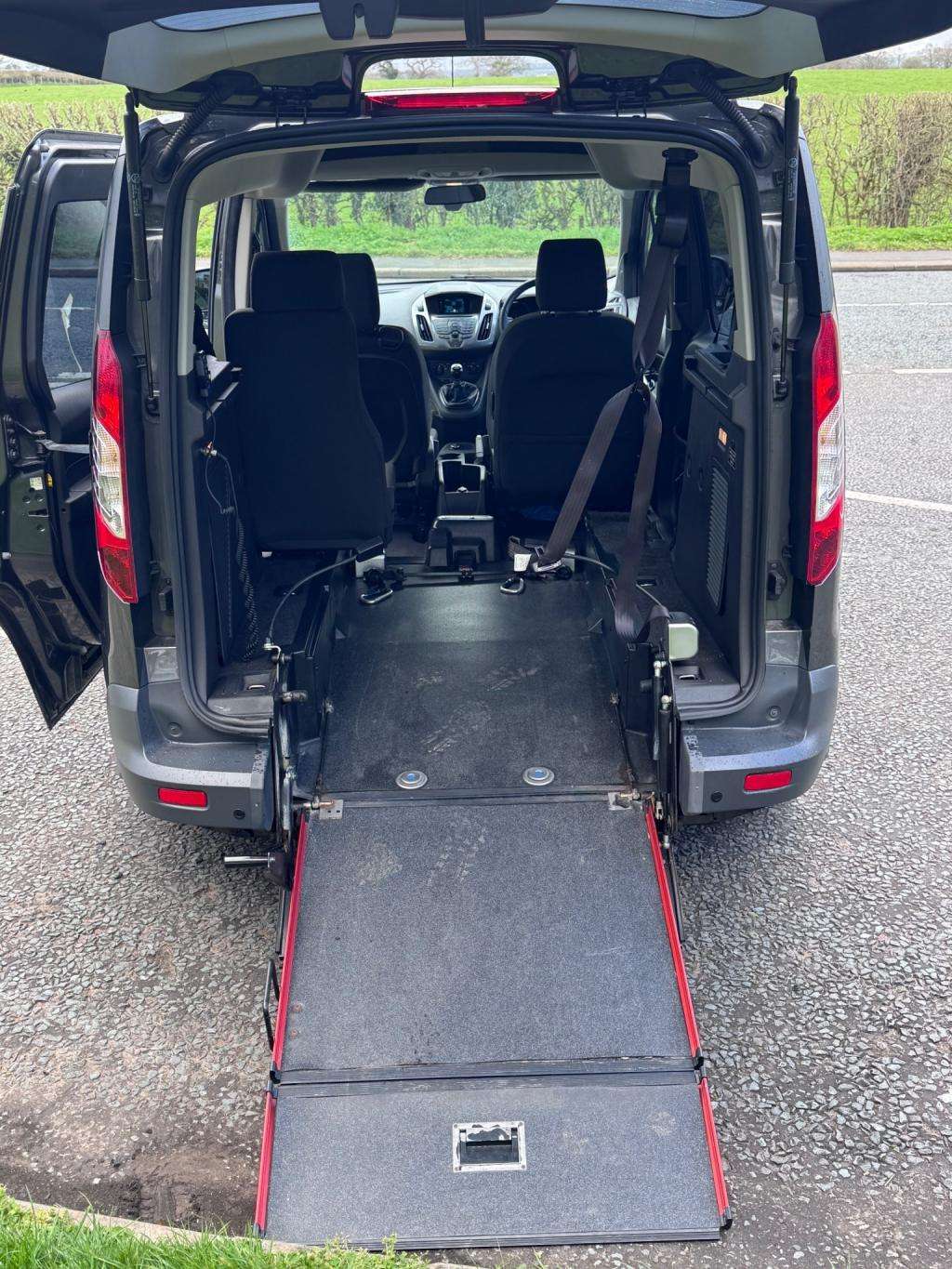 2015 FORD TOURNEO CONNECT 2015 FORD TOURNEO CONNECT