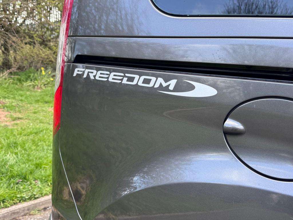 2015 FORD TOURNEO CONNECT 2015 FORD TOURNEO CONNECT