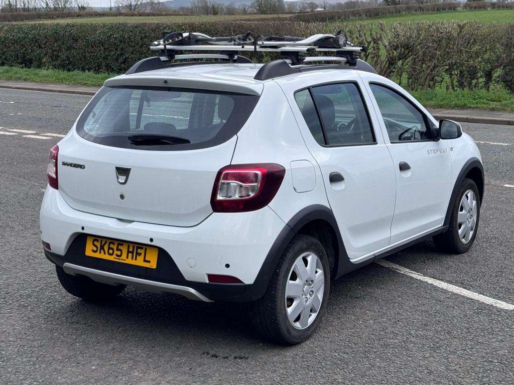 2016 DACIA SANDERO 2016 DACIA SANDERO