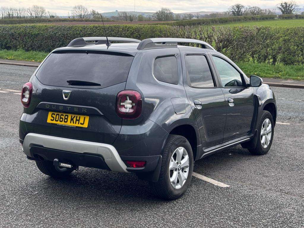 A 2019 DACIA DUSTER Comfort Sce 4x4 A 2019 DACIA DUSTER Comfort Sce 4x4
