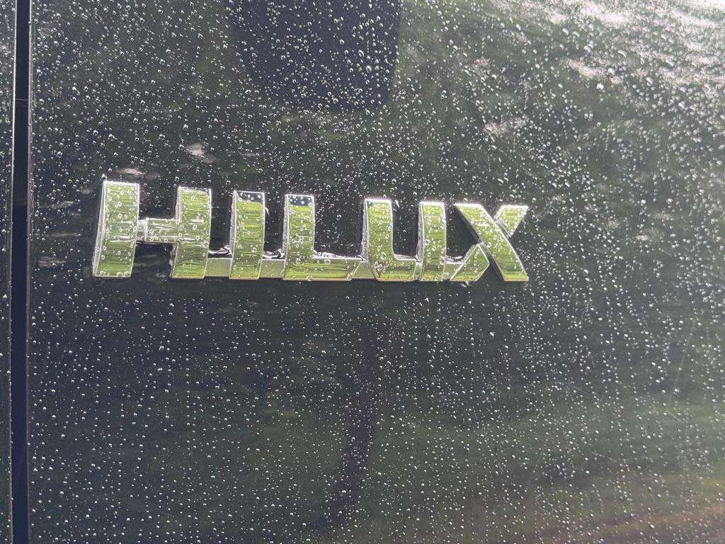 A 2024 TOYOTA HILUX Hi-luxury Invincible D-4d 4wd Double C ab Auto A 2024 TOYOTA HILUX Hi-luxury Invincible D-4d 4wd Double C ab Auto